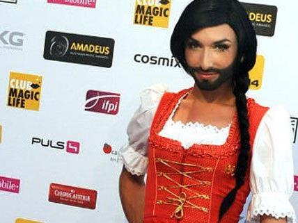 Conchita Wurst wurde in die Wüste geschickt. Conchita Wurst wurde in die Wüste geschickt.