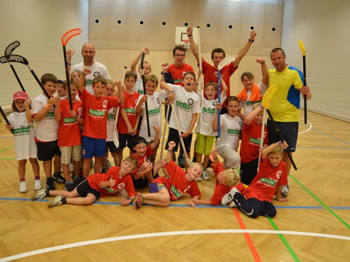 Erstmals war die VEU Feldkirch beim Abenteuer Sportcamp mit dabei und trug so zum Riesenerfolg bei. Erstmals war die VEU Feldkirch beim Abenteuer Sportcamp mit dabei und trug so zum Riesenerfolg bei.