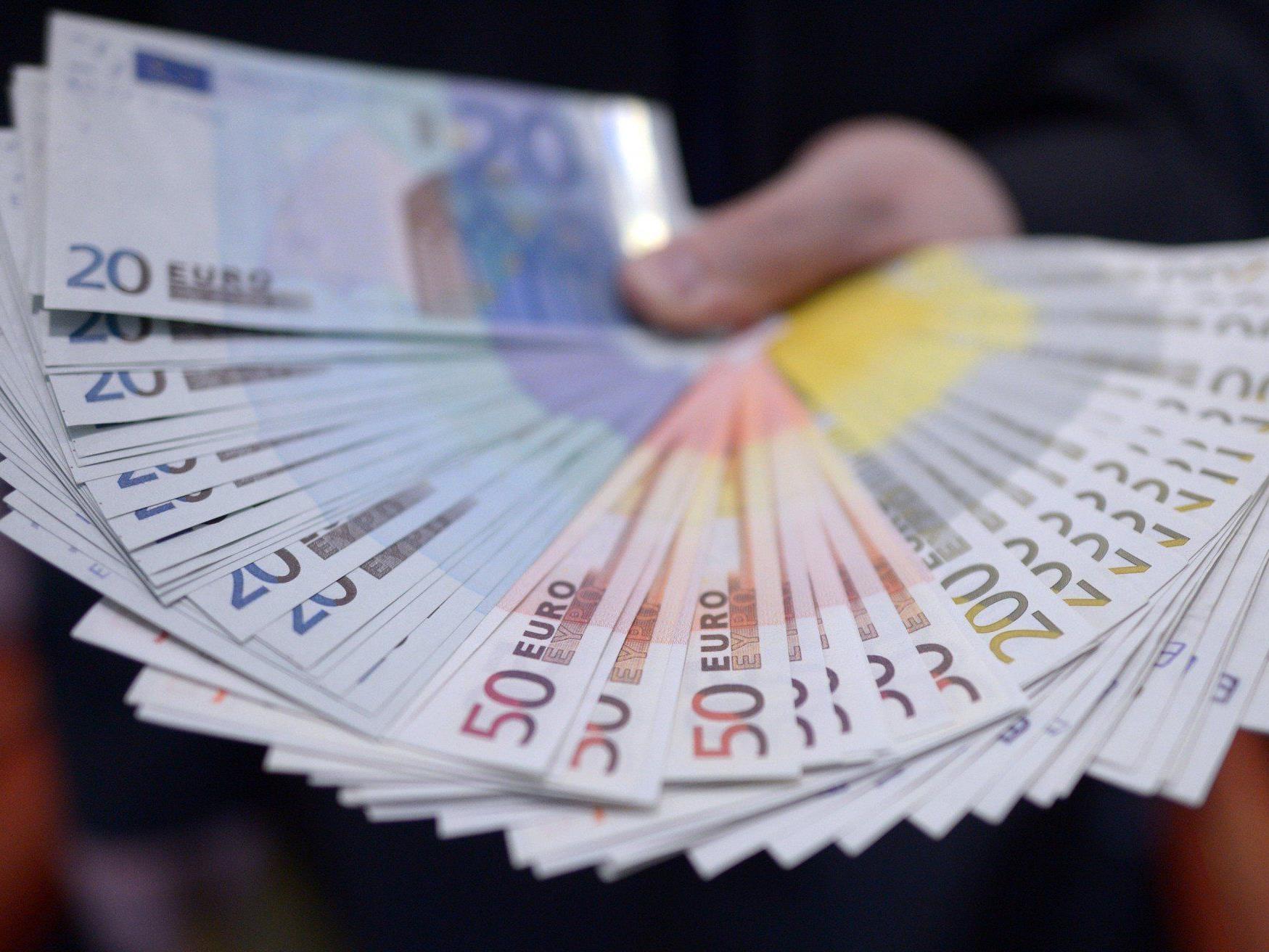 Durch Wirtschaftsspionage kommt es in Deutschland jährlich zu einem Verlust von bis zu 50 Mrd. Euro.