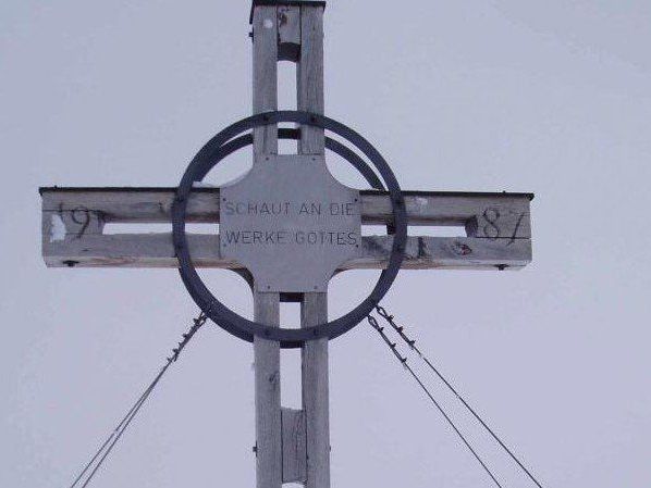 25- jähriges Gipfelkreuzjubiläum auf der Rotbühelspitze. 25- jähriges Gipfelkreuzjubiläum auf der Rotbühelspitze.