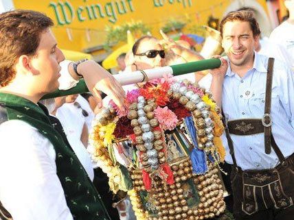 Heuer wird in Neustift am Walde vom 23. bis 26.8. Kirtag gefeiert. Heuer wird in Neustift am Walde vom 23. bis 26.8. Kirtag gefeiert.