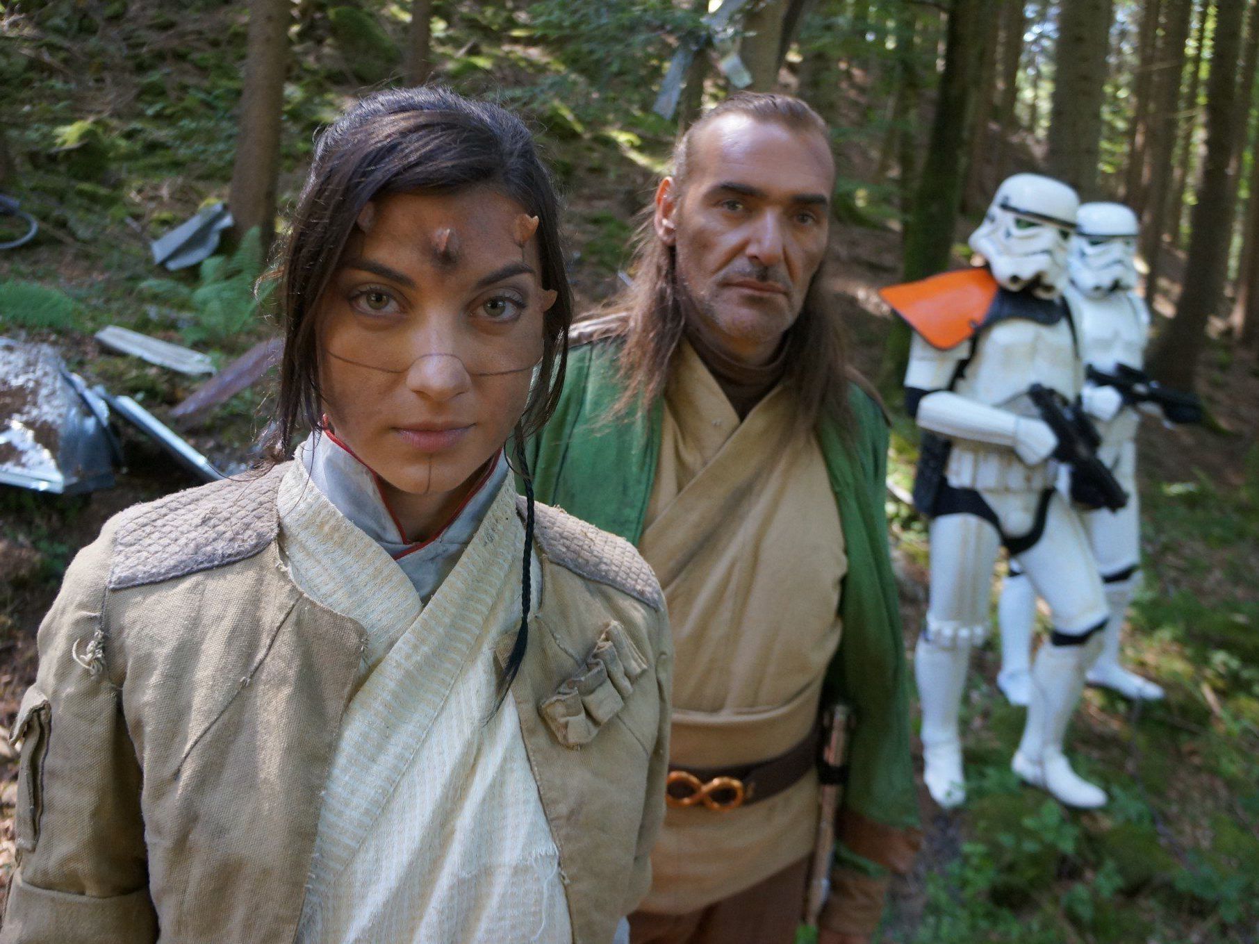 Sophia und Joe bei der Produktion von "Regrets of the Past" in Satteins. Sophia und Joe bei der Produktion von "Regrets of the Past" in Satteins.