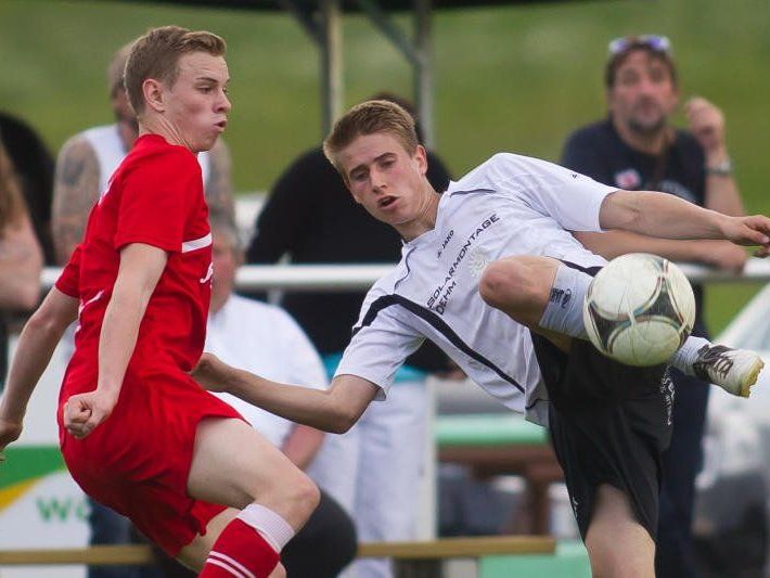 Sulzberg empfängt zum Saisonstart im Alpenstadion das Team aus Nüziders, Ankick schon am Samstag. Sulzberg empfängt zum Saisonstart im Alpenstadion das Team aus Nüziders, Ankick schon am Samstag.