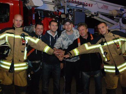 Drei Arbeiter saßen in 28m Höhe auf Fahrzeug in Vösendorf fest Drei Arbeiter saßen in 28m Höhe auf Fahrzeug in Vösendorf fest