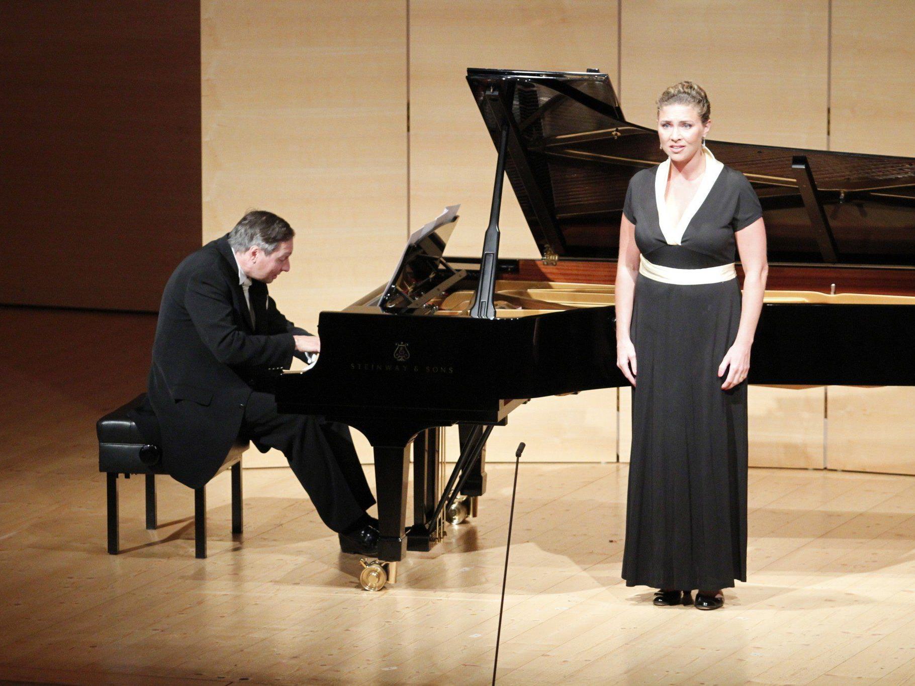 Annette Dasch und Wolfram Rieger beim Liederabend. Annette Dasch und Wolfram Rieger beim Liederabend.