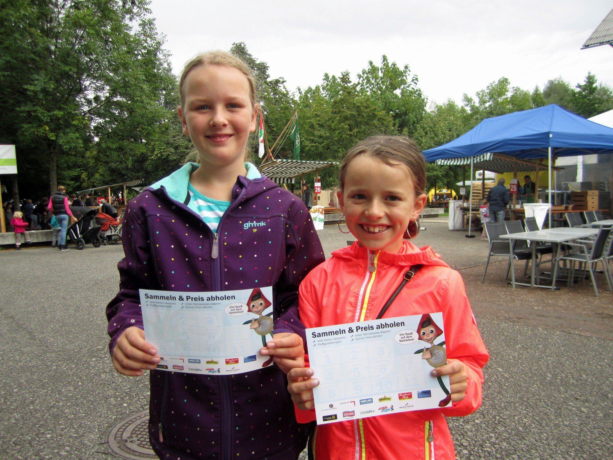 Die Kinderreporterinnen Amrei und Marie-Amélie berichten vom Dornbirner Spielefest 2013.