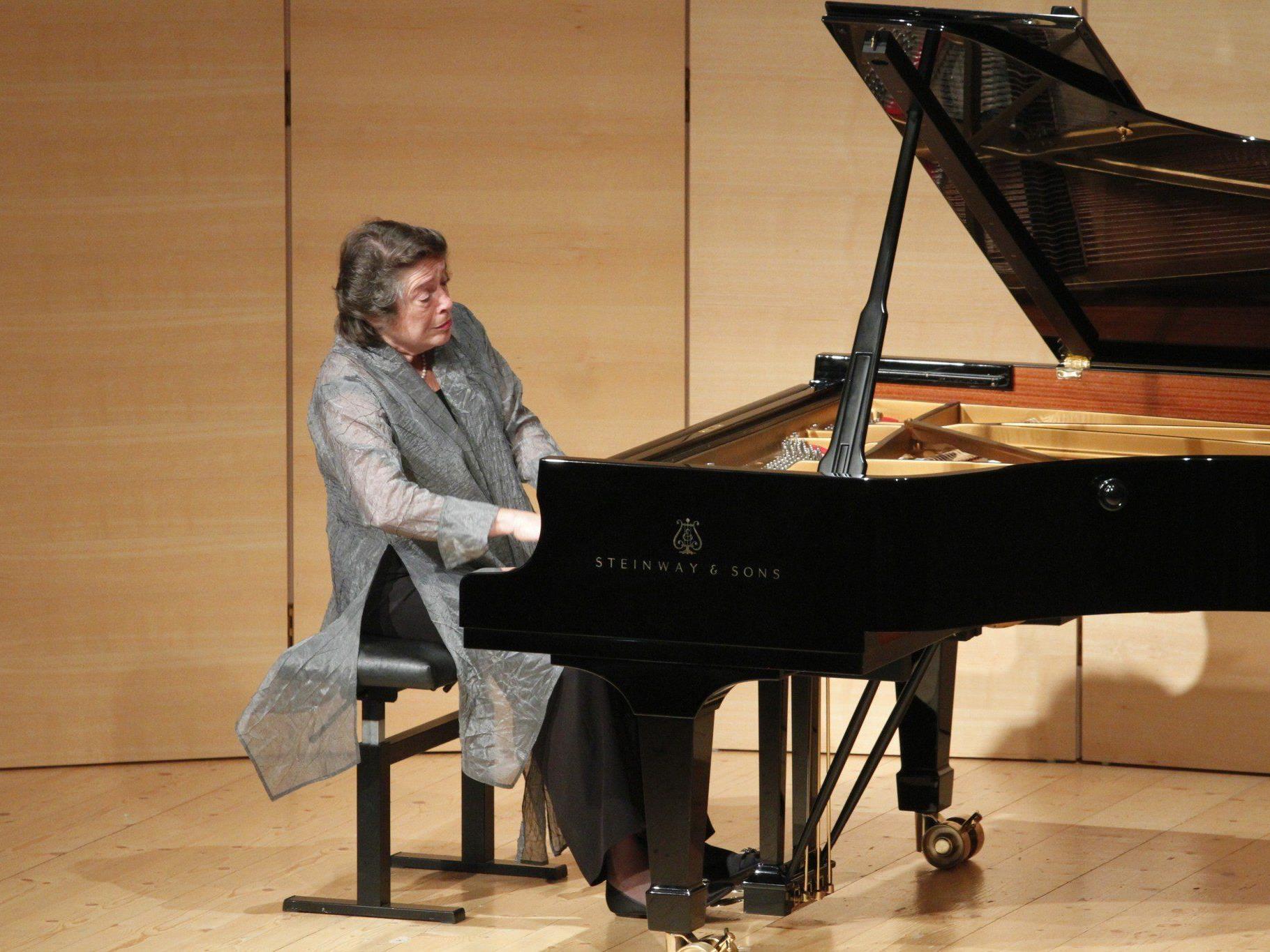 Elisabeth Leonskaja spielte in der Matinee ausschließlich Werke Franz Schuberts.