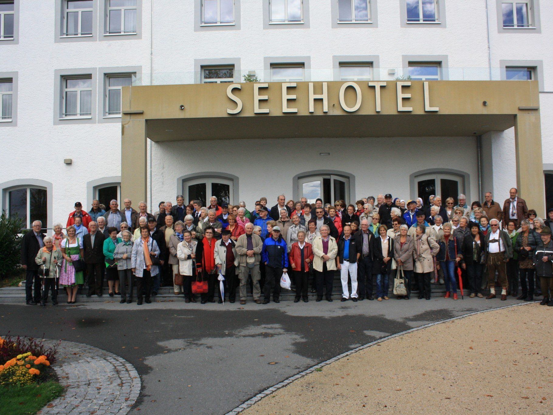 Die Gemeinde Lochau lud ihre Senioren zum alljährlichen traditionellen Ausflug. Die Gemeinde Lochau lud ihre Senioren zum alljährlichen traditionellen Ausflug.