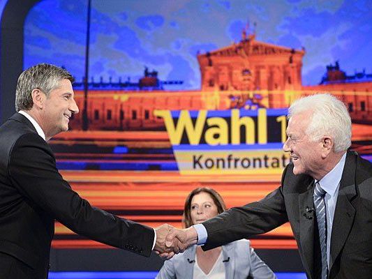 Team Stronach Spitzenkandidat Frank Stronach (r.), Moderatorin Ingrid Thurnher (m.) und VK Michael Spindelegger (ÖVP) bei der TV-Konfrontation Team Stronach Spitzenkandidat Frank Stronach (r.), Moderatorin Ingrid Thurnher (m.) und VK Michael Spindelegger (ÖVP) bei der TV-Konfrontation