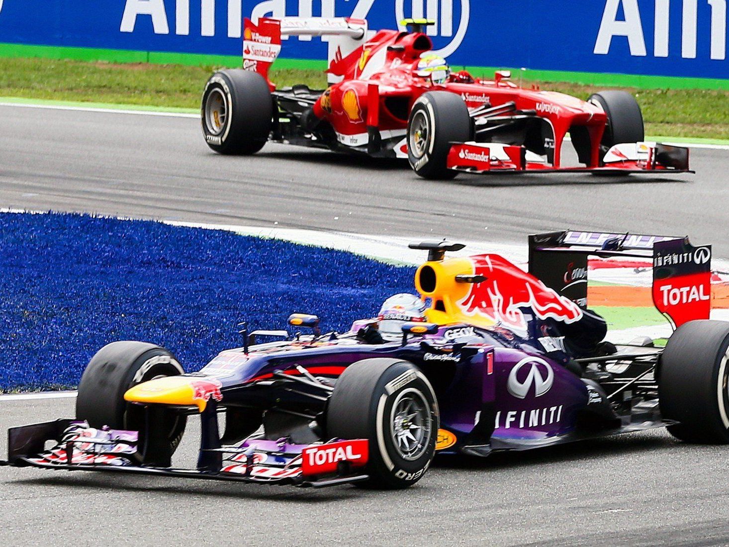 Vettel bereits 53 Punkte vor Alonso. Vettel bereits 53 Punkte vor Alonso.