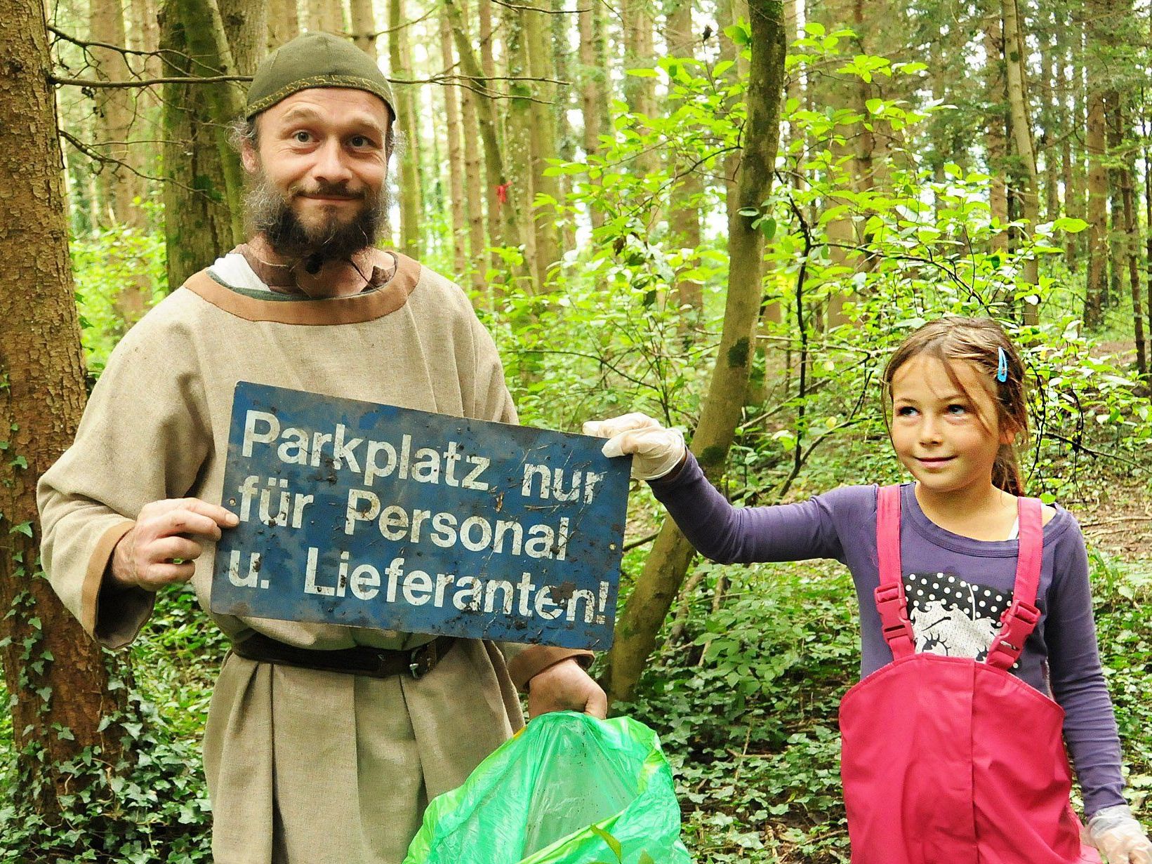 Fundstück von der Waldreinigung durch die Schulstube Höchst