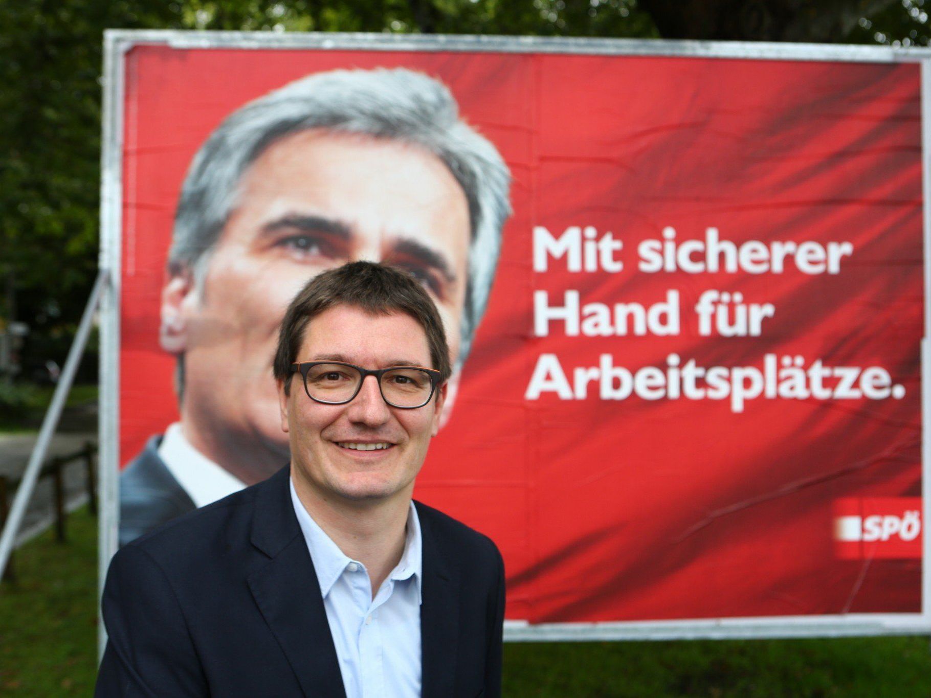 Einwallner will in Zukunft gegen jeden Plakatvandalismus Anzeige erstatten. Einwallner will in Zukunft gegen jeden Plakatvandalismus Anzeige erstatten.