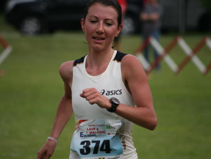 Die Dornbirnerin Sabine Reiner wurde beim Jungfrau Marathon im Berner Oberland starke Vierte.