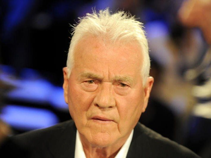 Stronach laut Umfragen auf dem absteigenden Ast Stronach laut Umfragen auf dem absteigenden Ast