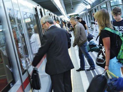 Am 16.9. gilt der Einzelfahrschein als Tageskarte. Am 16.9. gilt der Einzelfahrschein als Tageskarte.