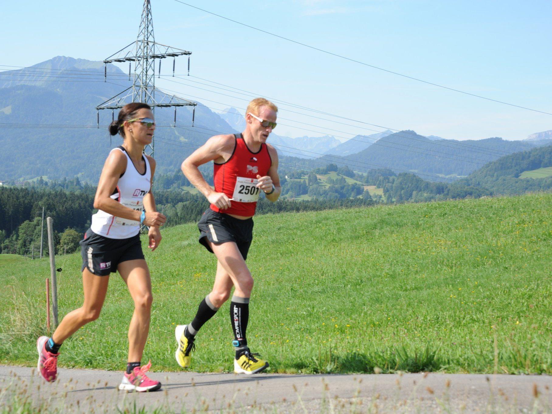Die Andelsbucherin Sandra Urach wurde beim Halbmarathon in der Wachau Vierte und verpasste das Podest knapp.