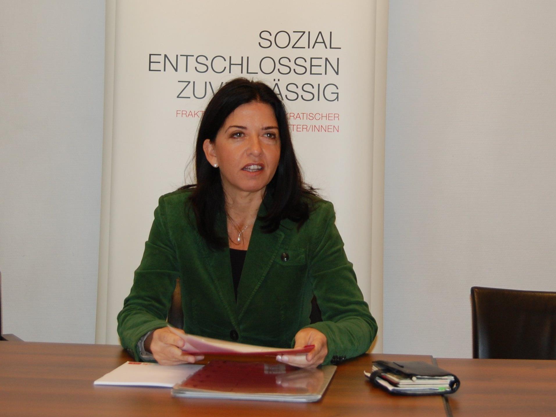 AK-Vizepräsidentin Manuela Auer ist strikt gegen die Wahlwerbung mit AK-Geldern.