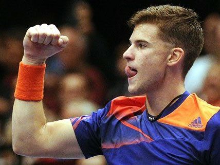 Dominic Thiem trifft im Halbfinale nun auf den Franzosen Jo-Wilfried Tsonga. Dominic Thiem trifft im Halbfinale nun auf den Franzosen Jo-Wilfried Tsonga.
