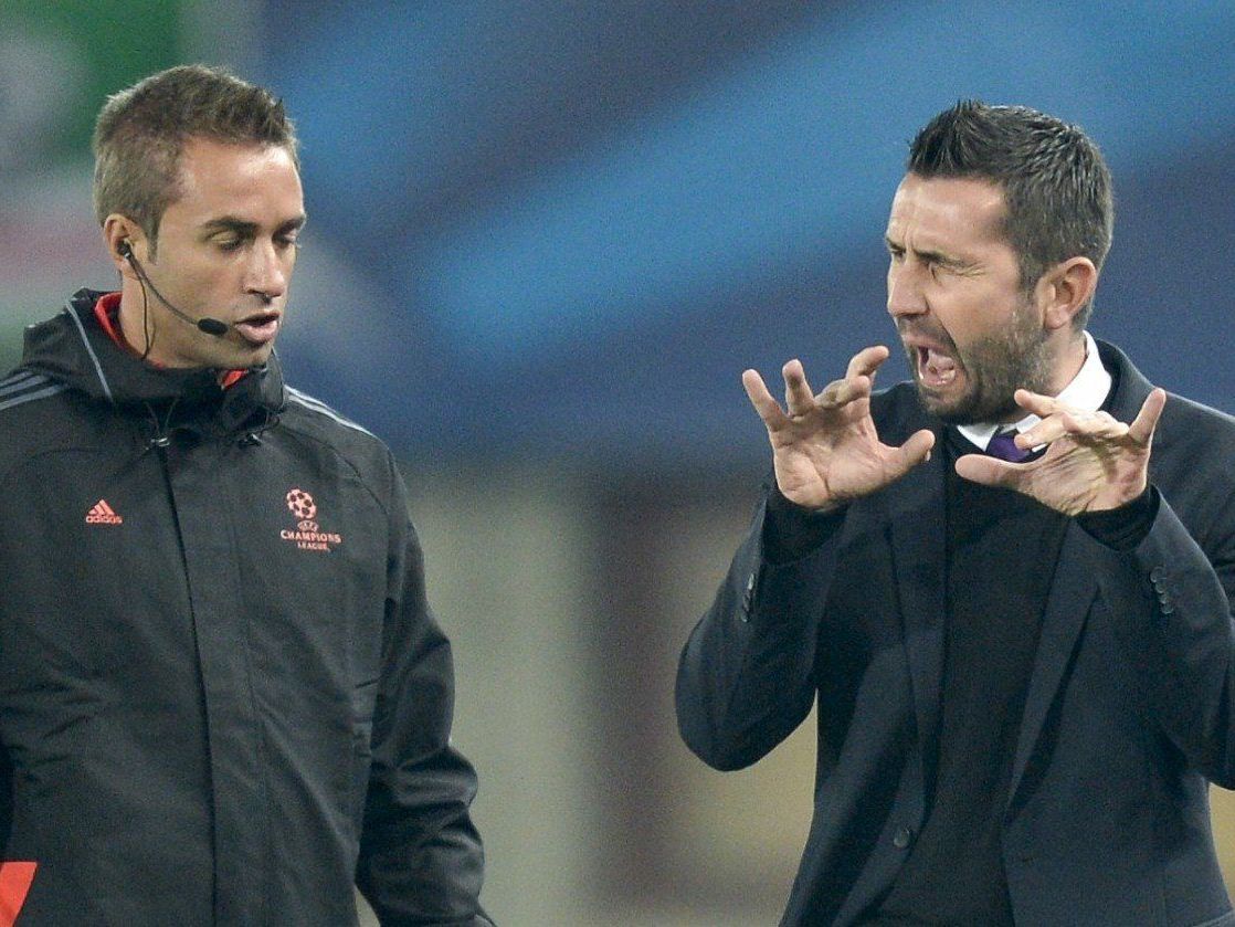 Austria-Trainer Nenad Bjelica muss nun eine Stellungnahme zu seinem Ausschluss in der Champions League-partie gegen Atletico Madrid abgeben. Austria-Trainer Nenad Bjelica muss nun eine Stellungnahme zu seinem Ausschluss in der Champions League-partie gegen Atletico Madrid abgeben.