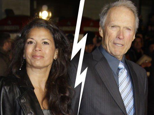 Dina und Clint Eastwood lassen sich scheiden. Dina und Clint Eastwood lassen sich scheiden.