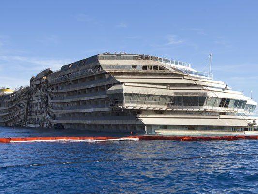 Costa Concordia wird in italienischen Häfen abgewrackt.
