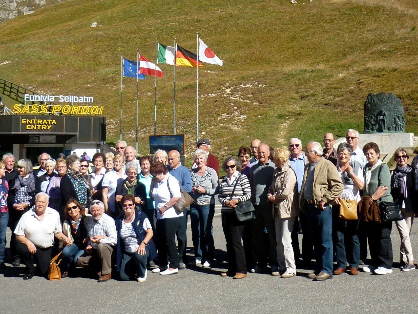Die viertägige Südtirol-Fahrt wurde für die Lochauer Senioren zu einem großartigen Erlebnis. Die viertägige Südtirol-Fahrt wurde für die Lochauer Senioren zu einem großartigen Erlebnis.