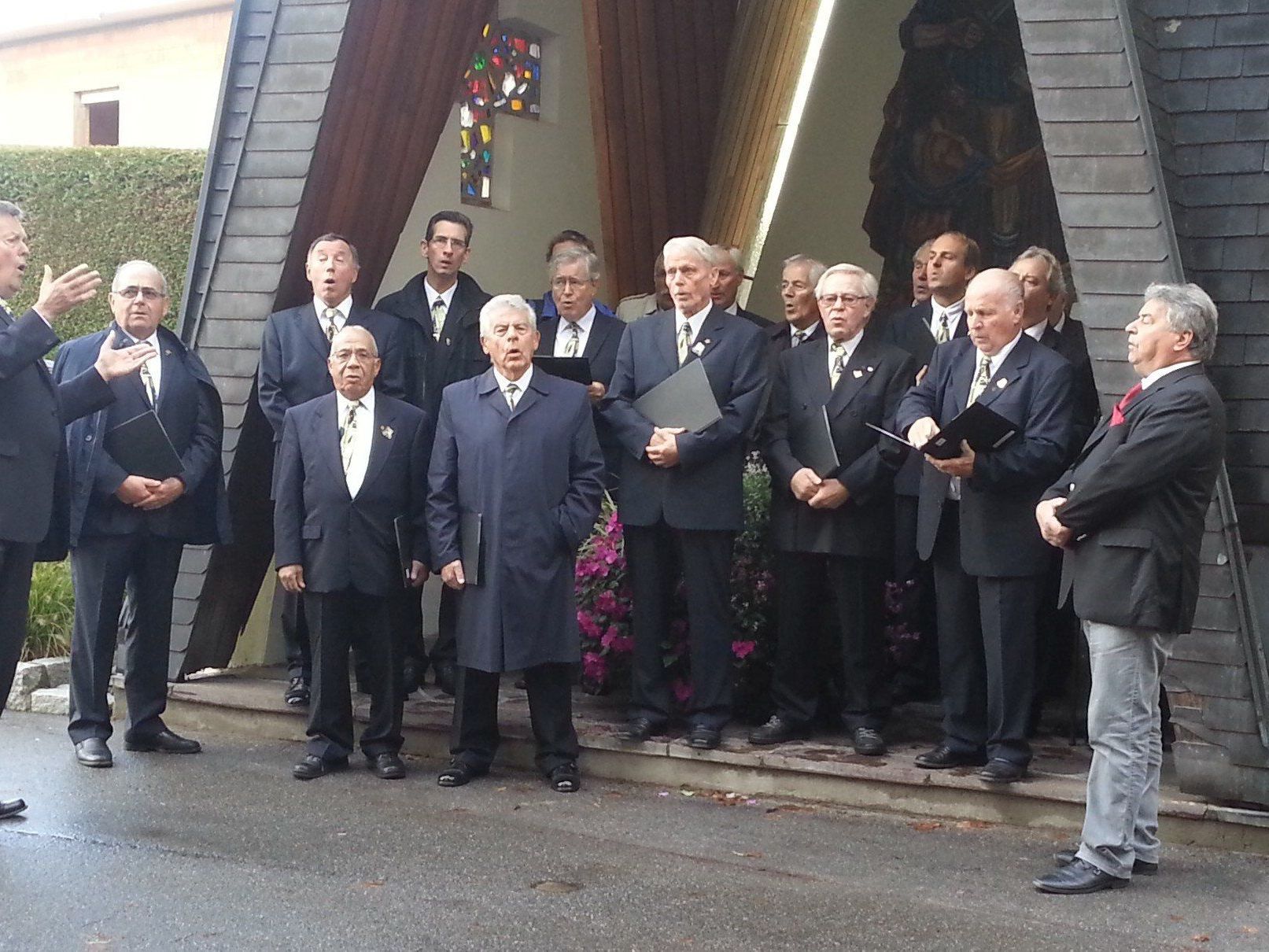 Feldkircher Liedertafel singt zu Ehren Karl Fritsches Goldener Hochzeit Feldkircher Liedertafel singt zu Ehren Karl Fritsches Goldener Hochzeit
