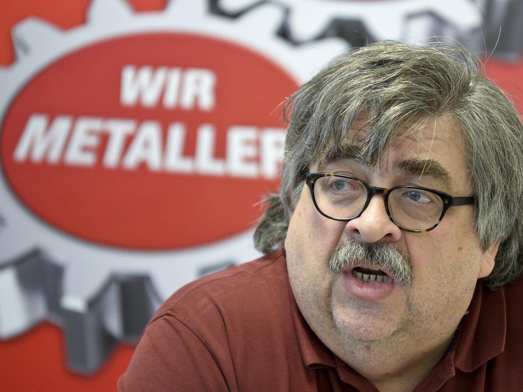 Gewerkschaftsvertreter Karl Proyer bei einer Pressekonferenz in der Vorwoche.