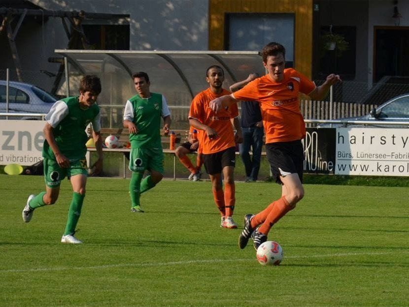 Simon Erhard (rechts) zählte zu den überragenden Akteuren auf dem Platz. Simon Erhard (rechts) zählte zu den überragenden Akteuren auf dem Platz.