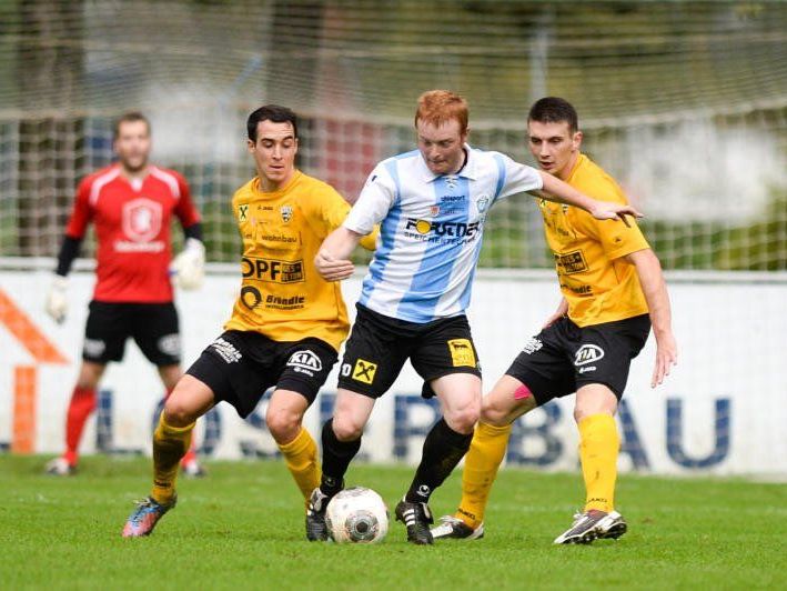 Hard-Stürmer Herbert Sutter wünscht sich im Heimspiel gegen Austria Salzburg drei Punkte. Hard-Stürmer Herbert Sutter wünscht sich im Heimspiel gegen Austria Salzburg drei Punkte.