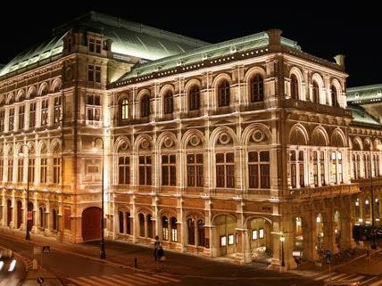 Die Oper überträgt ab Ende Oktober Vorstellungen live. Die Oper überträgt ab Ende Oktober Vorstellungen live.