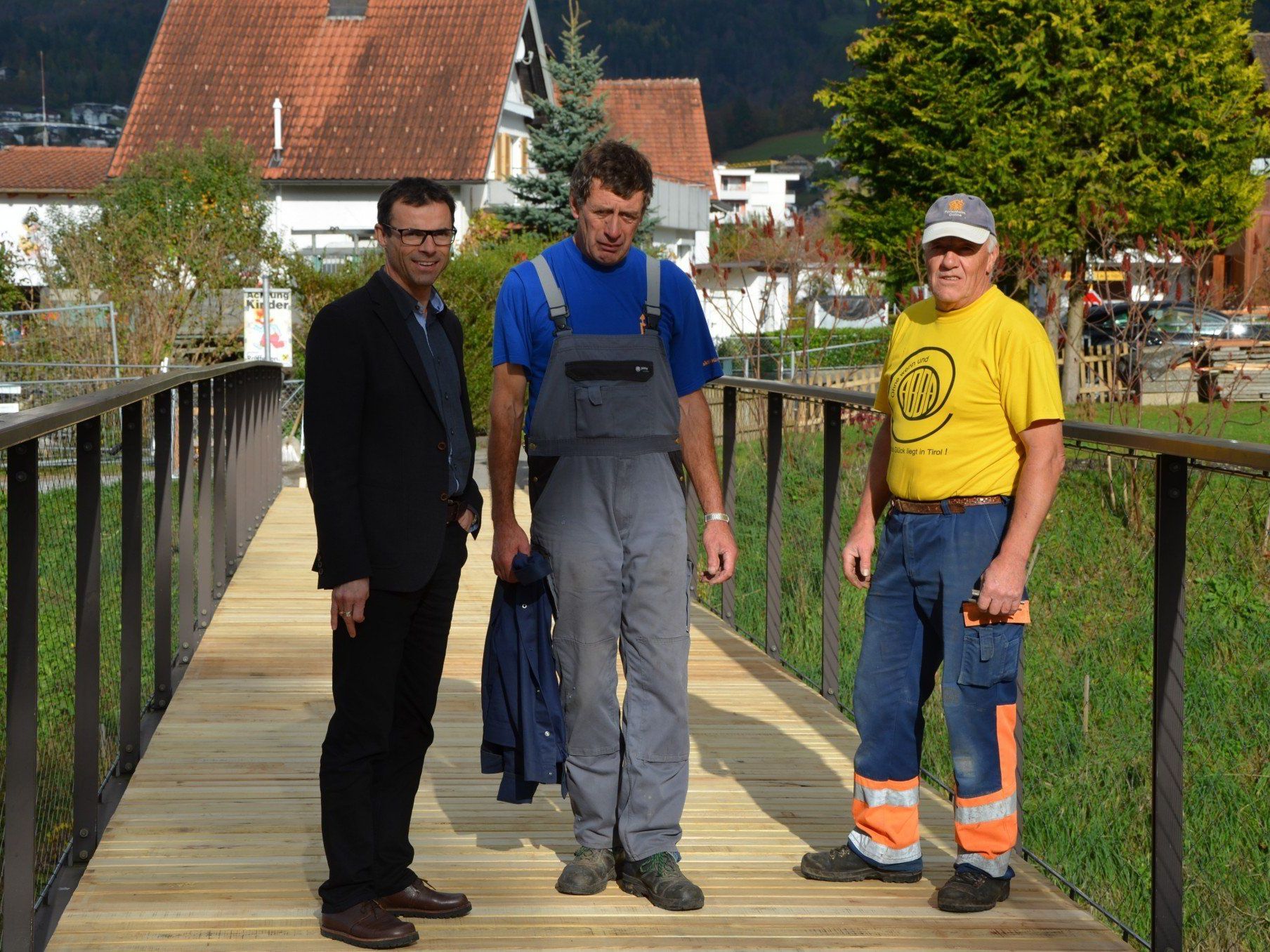 Bgm. Kilian Tschabrun mit den Jung Pensionisten Gottlieb und Kunibert Bgm. Kilian Tschabrun mit den Jung Pensionisten Gottlieb und Kunibert