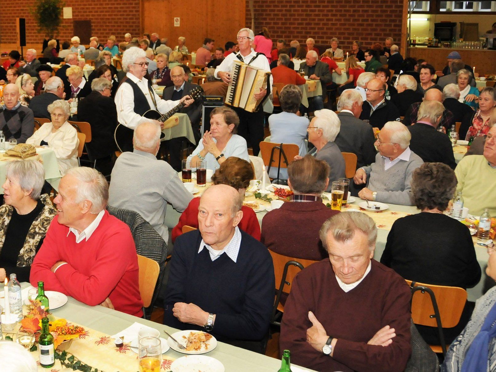 Beste Stimmung beim gemütlichen Nachmittag für die Fußacher Senioren Beste Stimmung beim gemütlichen Nachmittag für die Fußacher Senioren