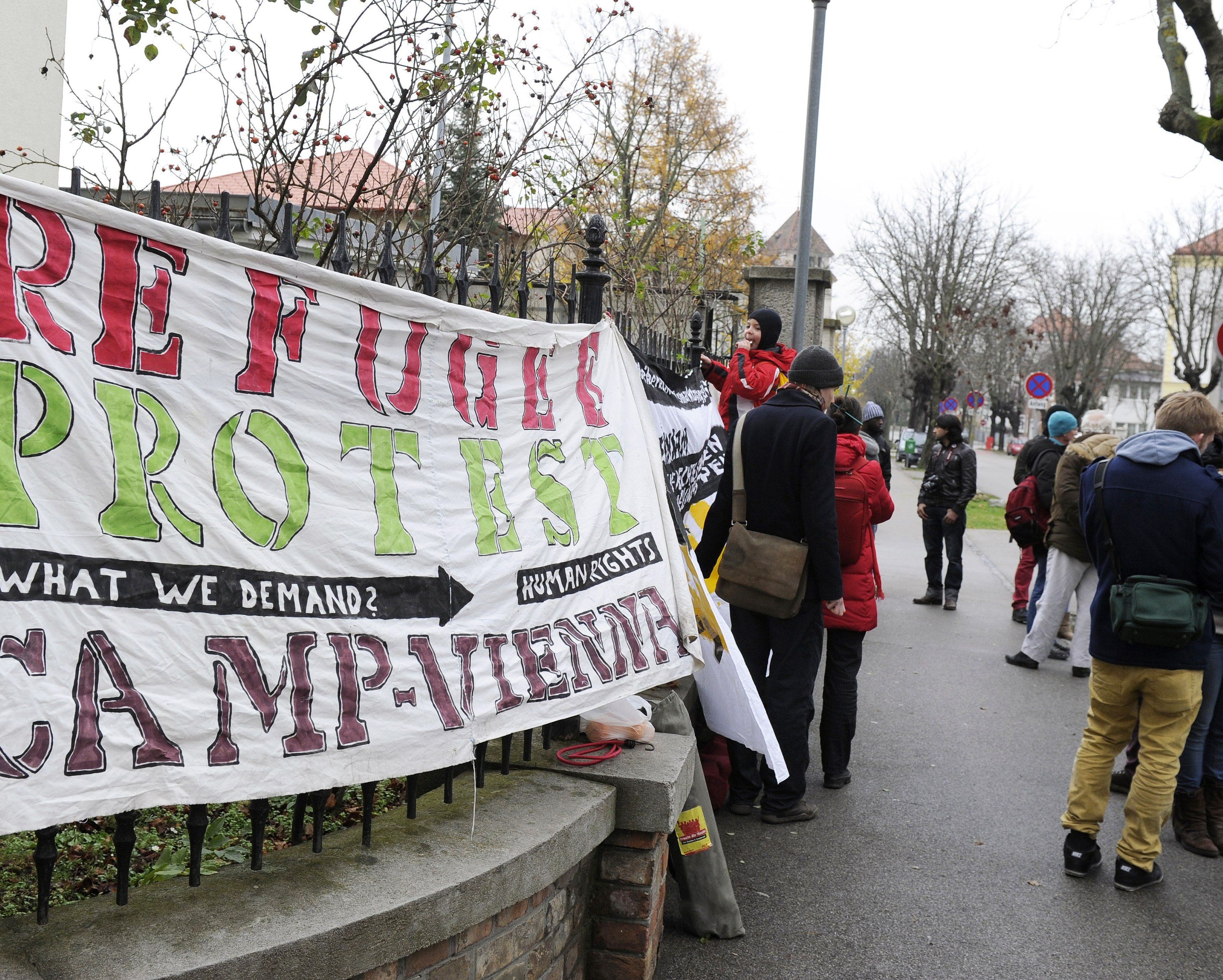 Ein Jahr "Refugee"-Protestmarsch Ein Jahr "Refugee"-Protestmarsch