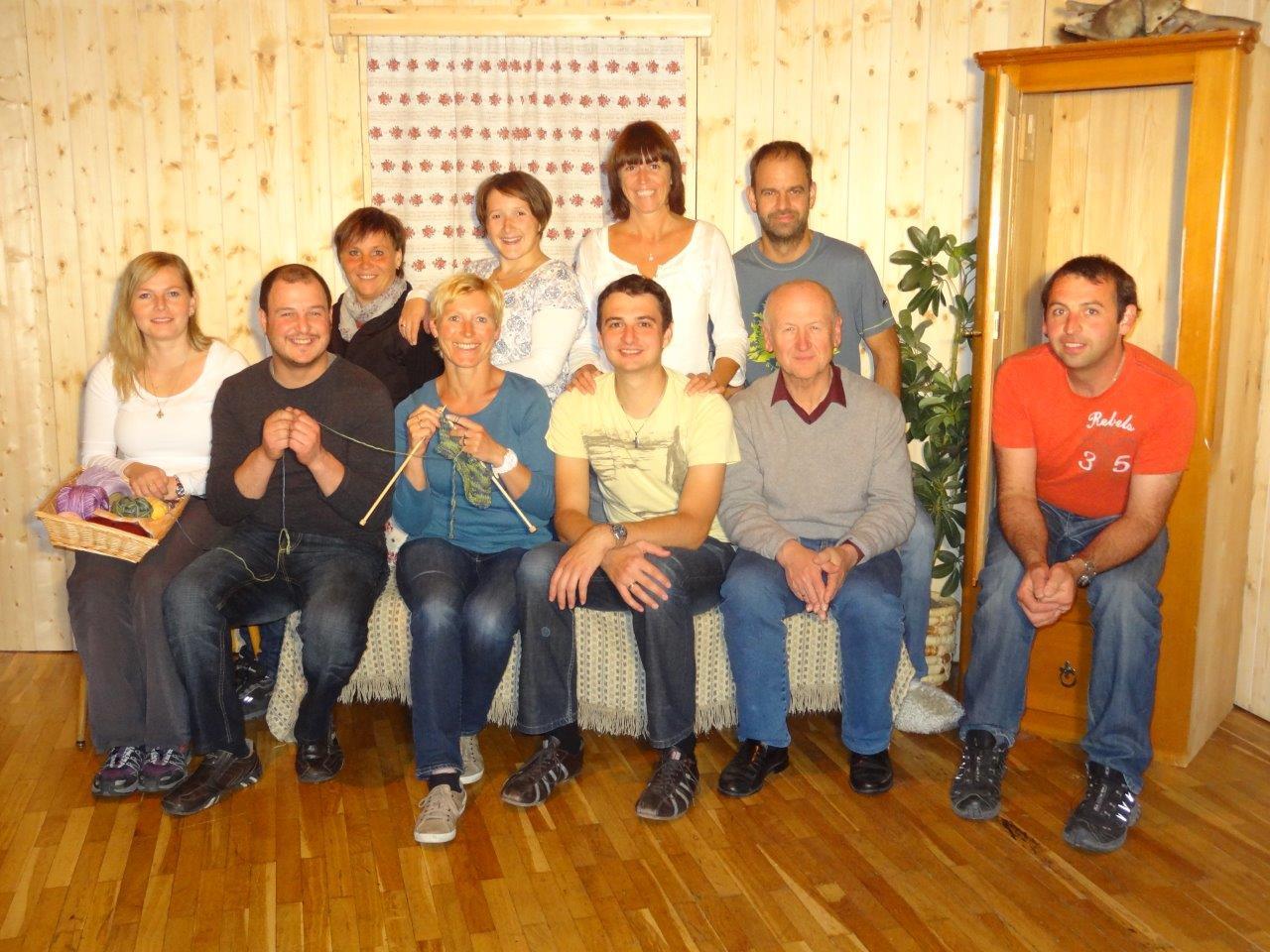 Die Theaterbühne Schoppernau spielt "Der Onkel aus Amerika". Die Theaterbühne Schoppernau spielt "Der Onkel aus Amerika".