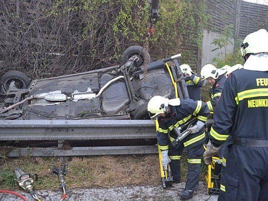Einsatz an der Unfallstelle Einsatz an der Unfallstelle