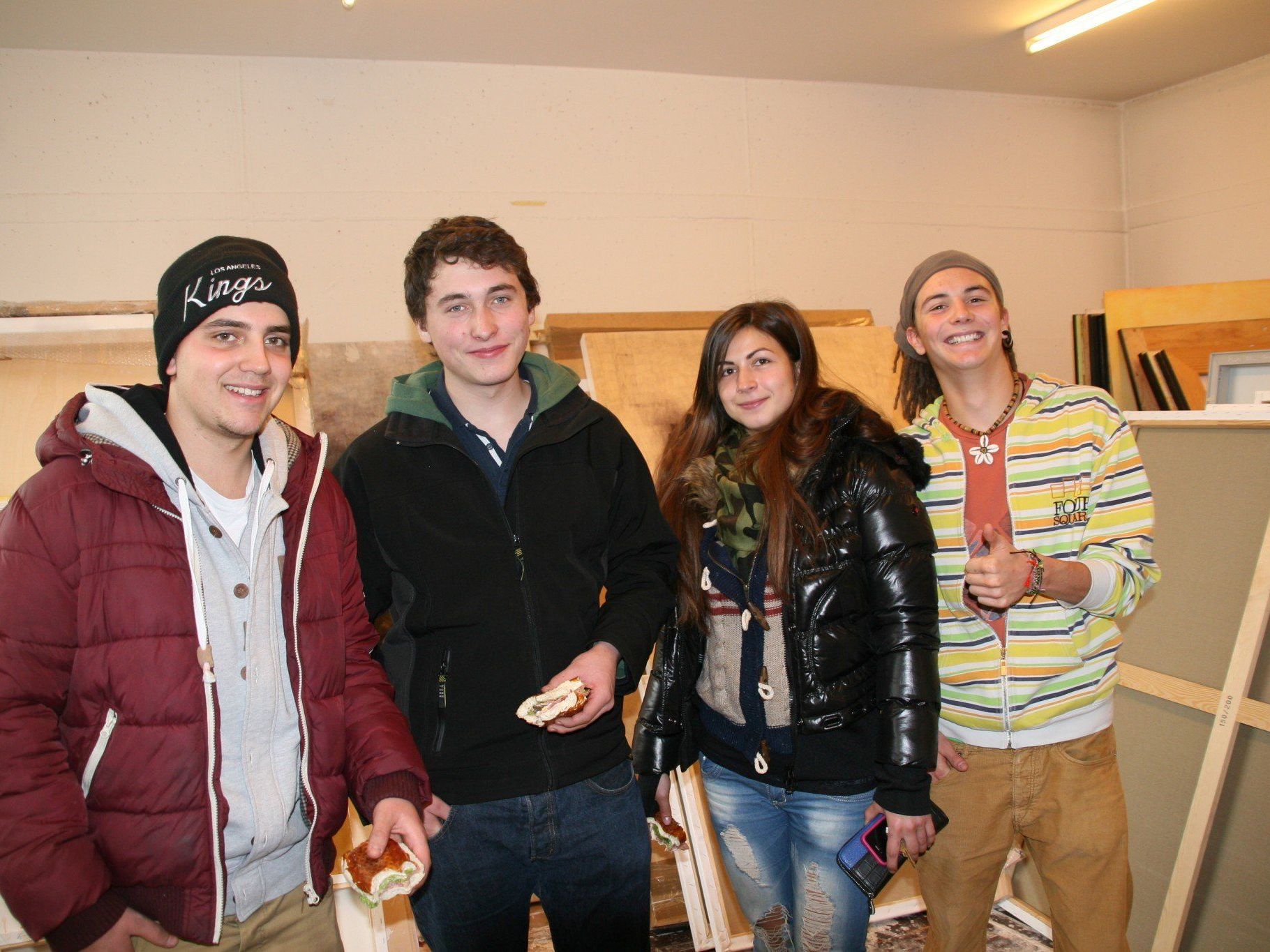 Walgau-Lehrlinge sammelten erste Ideen für die Kreisverkehr-Gestaltung. Walgau-Lehrlinge sammelten erste Ideen für die Kreisverkehr-Gestaltung.