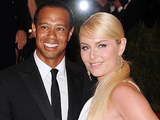 Lindsay Vonn und Tigerwoods bei der Benefizveranstaltung "PUNK: Chaos to Couture" in New York. Lindsay Vonn und Tigerwoods bei der Benefizveranstaltung "PUNK: Chaos to Couture" in New York.