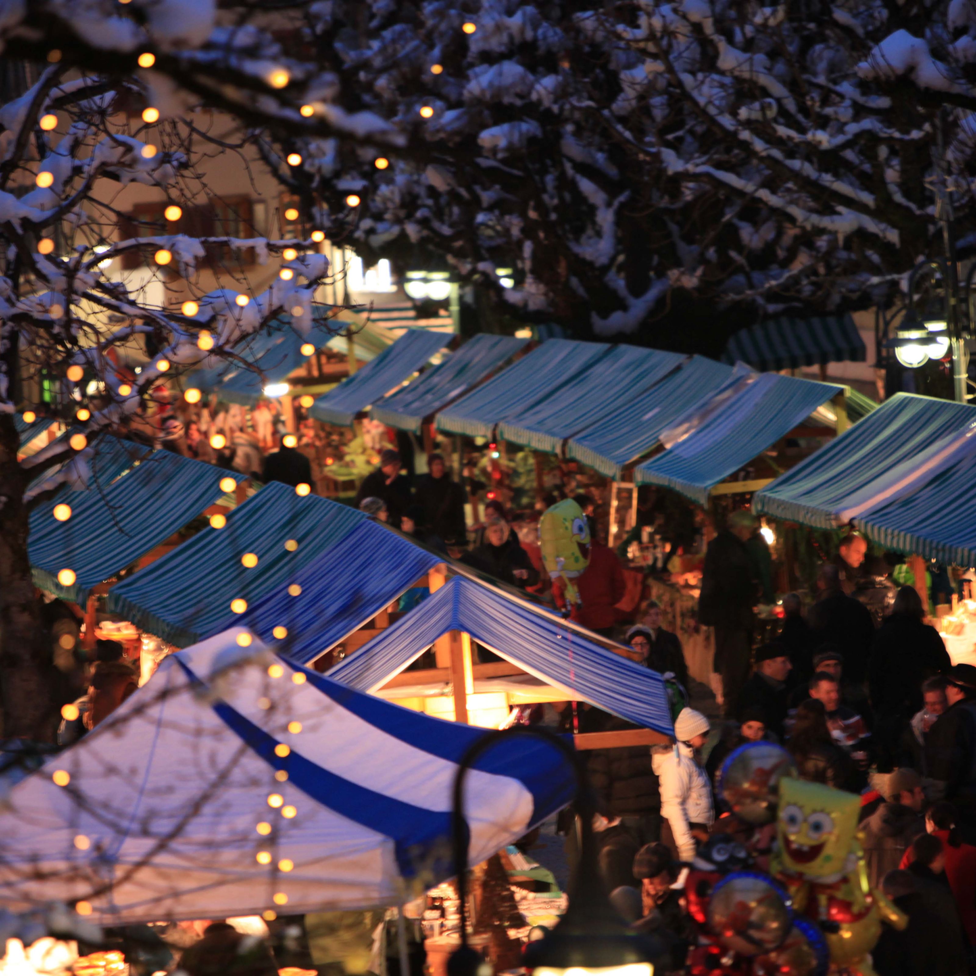 "Ruhe und Besinnlichkeit" in den Montafoner Bergen und Partyspaß beim Weltcup Montafon. "Ruhe und Besinnlichkeit" in den Montafoner Bergen und Partyspaß beim Weltcup Montafon.