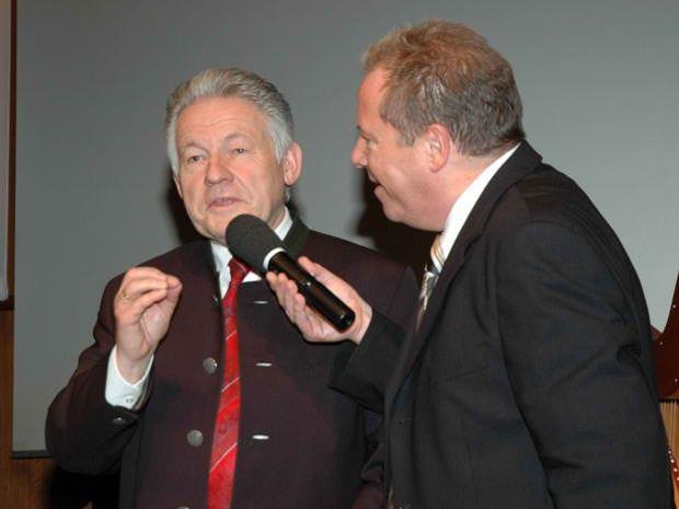 Pühringer mit R. Kalin bei 25 Jahr Feier in Bregenz