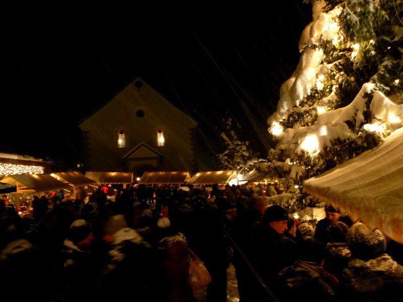 Dorener Adventmarkt auf dem Dorfplatz am kommenden Sonntag, 1. Dezember.