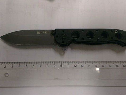 Mit diesem Messer wurde der Taxifahrer bedroht Mit diesem Messer wurde der Taxifahrer bedroht