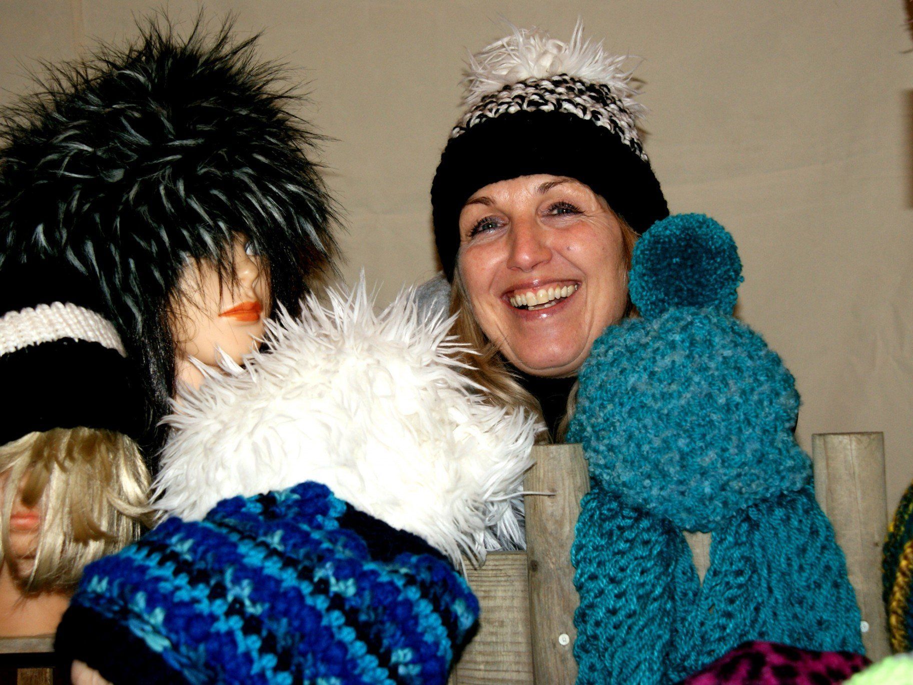 Selbstgestrickte Mützen als Weihnachtsgeschenk! Selbstgestrickte Mützen als Weihnachtsgeschenk!