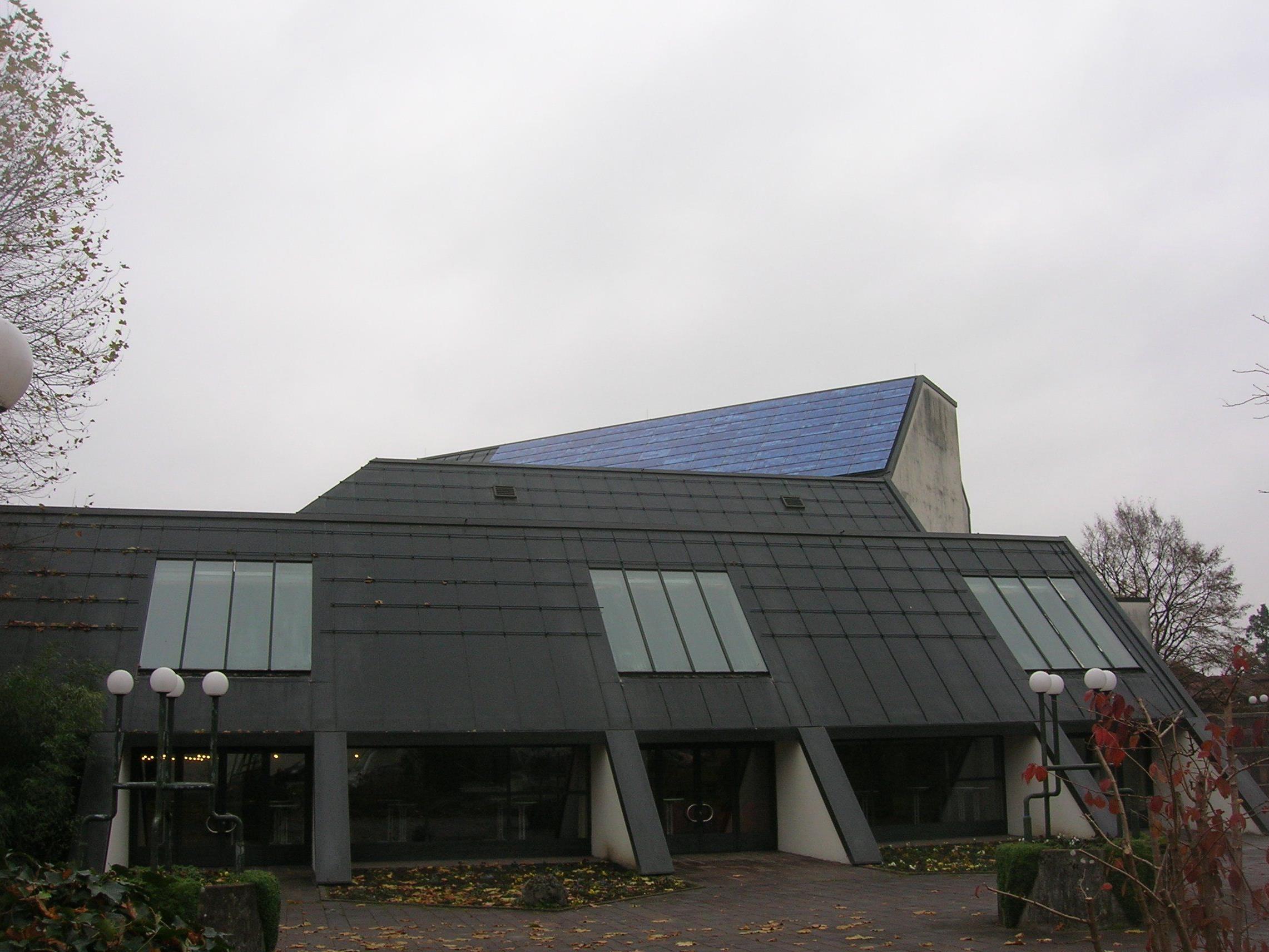 Die Ökostromanlage auf dem Dach des dornbirner Kulturhauses.