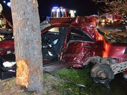 Der Verkehrsunfall ereignete sich am Montagmorgen. Der Verkehrsunfall ereignete sich am Montagmorgen.