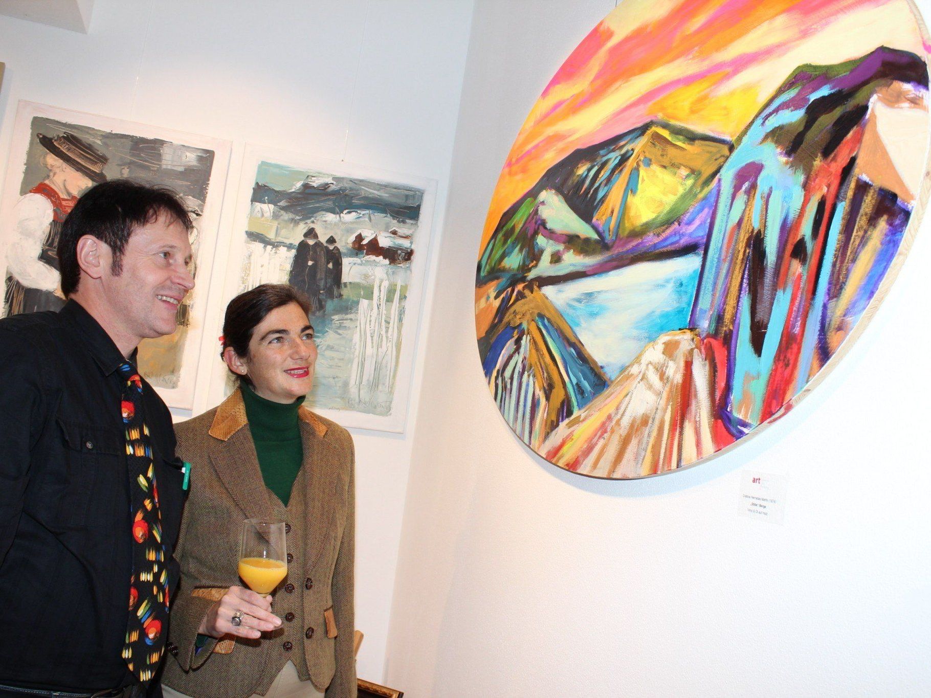 Werner Böhler und Künstlerin Cristina Herradas Martin. Werner Böhler und Künstlerin Cristina Herradas Martin.