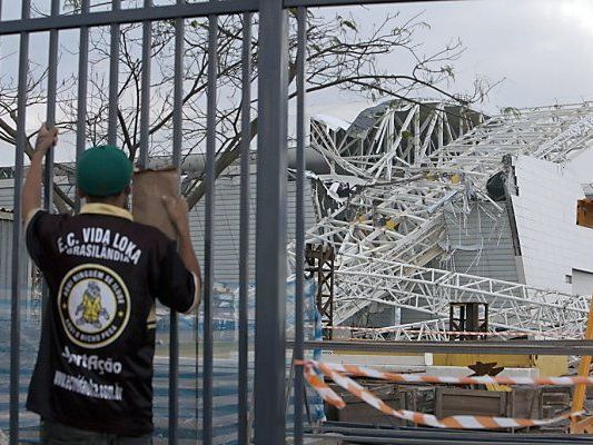 Fertigstellung erst zwei Monate vor WM-Start Fertigstellung erst zwei Monate vor WM-Start