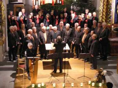 Kirchenchor und Männerchor in der Pfarrkirche Mäder Kirchenchor und Männerchor in der Pfarrkirche Mäder