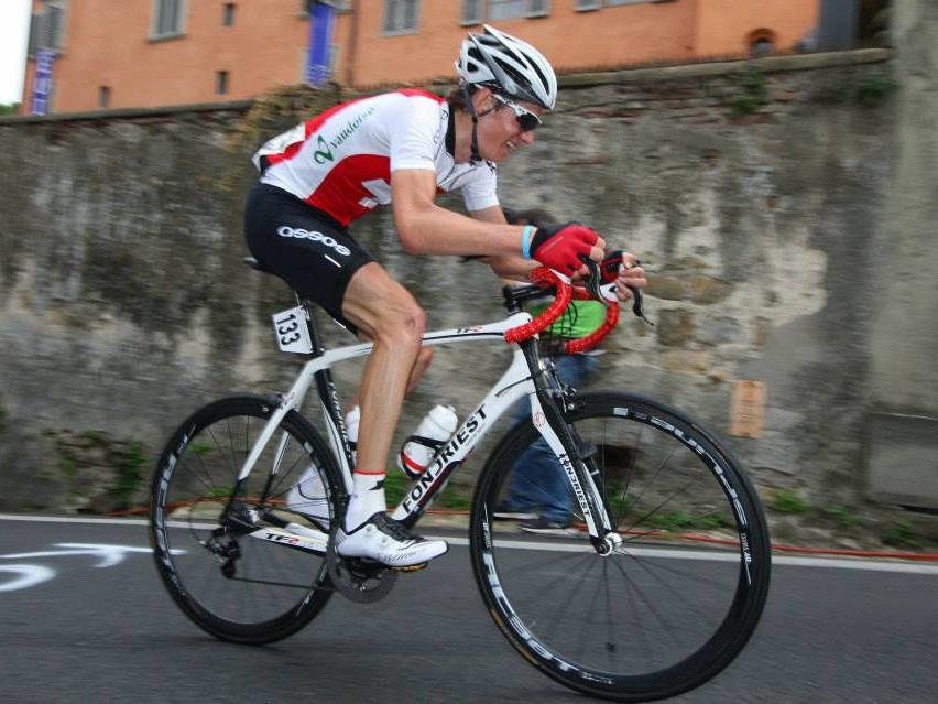 Adrien Chenaux tritt für das Vorarlberger Radteam in die Pedale.