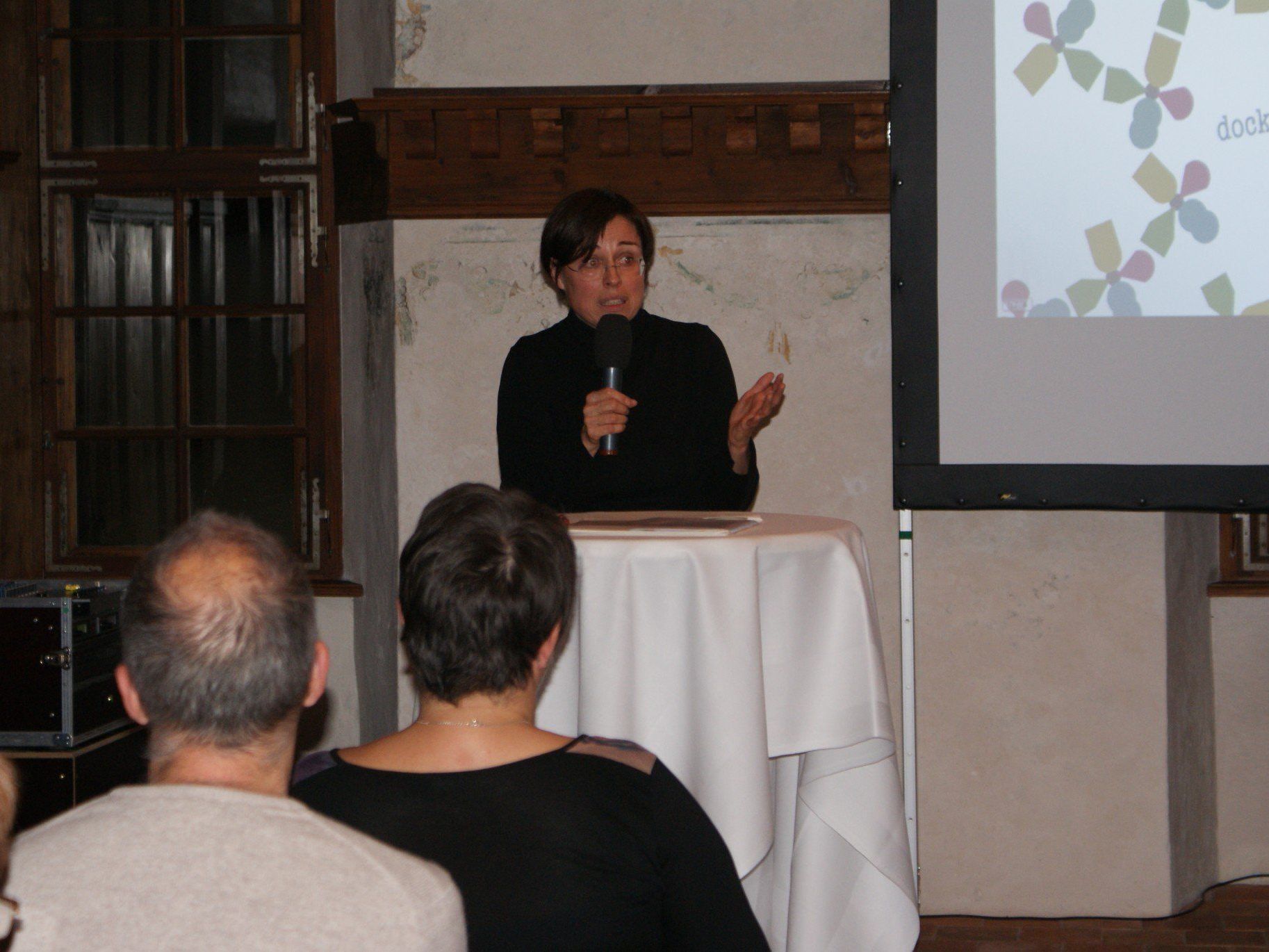 Eva Grabher stellte das Programm von Docken vor. Eva Grabher stellte das Programm von Docken vor.